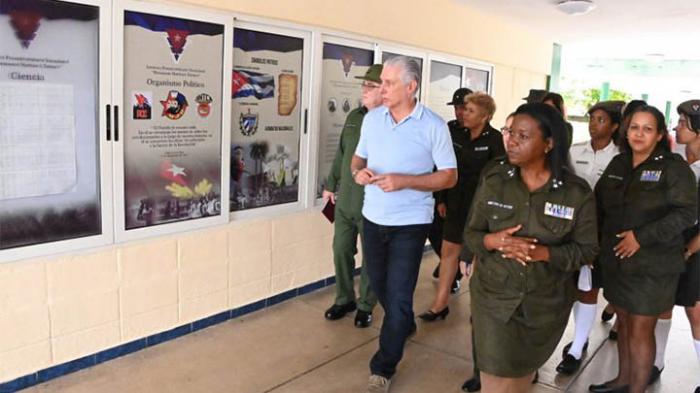 Recorrió Díaz-Canel preuniversitario del MININT en Playa