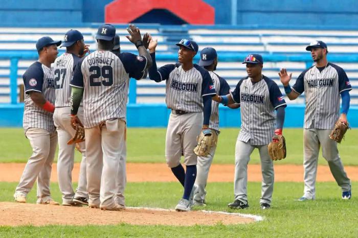 Equipo de Holguín en Liga Élite del Béisbol Cubano