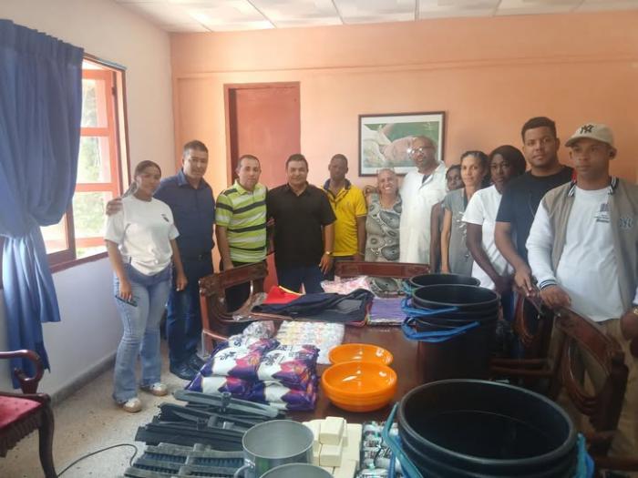 Donan aseo y productos industriales a hospital pediátrico de la Habana