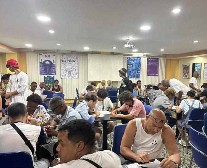 La sede nacional de la AHS acogió este sábado una feria de educación vial.