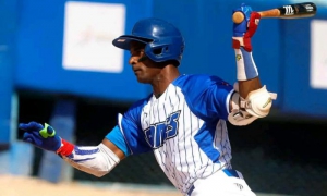 Industriales con medio boleto a la final de la Liga Élite