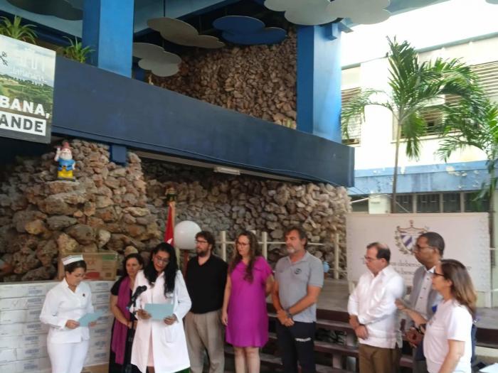 La directora del centro asistencial, agradeció el gesto solidario de la ONG Open Arms.