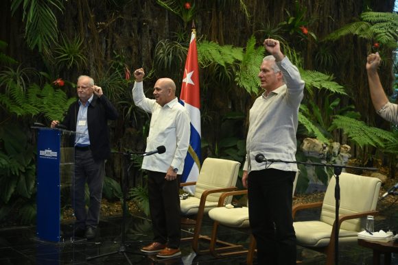 Recibe Díaz-Canel en el Palacio de la Revolución a delegados de la IV Asamblea Continental ALBA Movimientos.